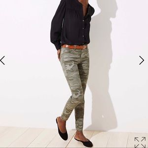Loft camo skinny jeans